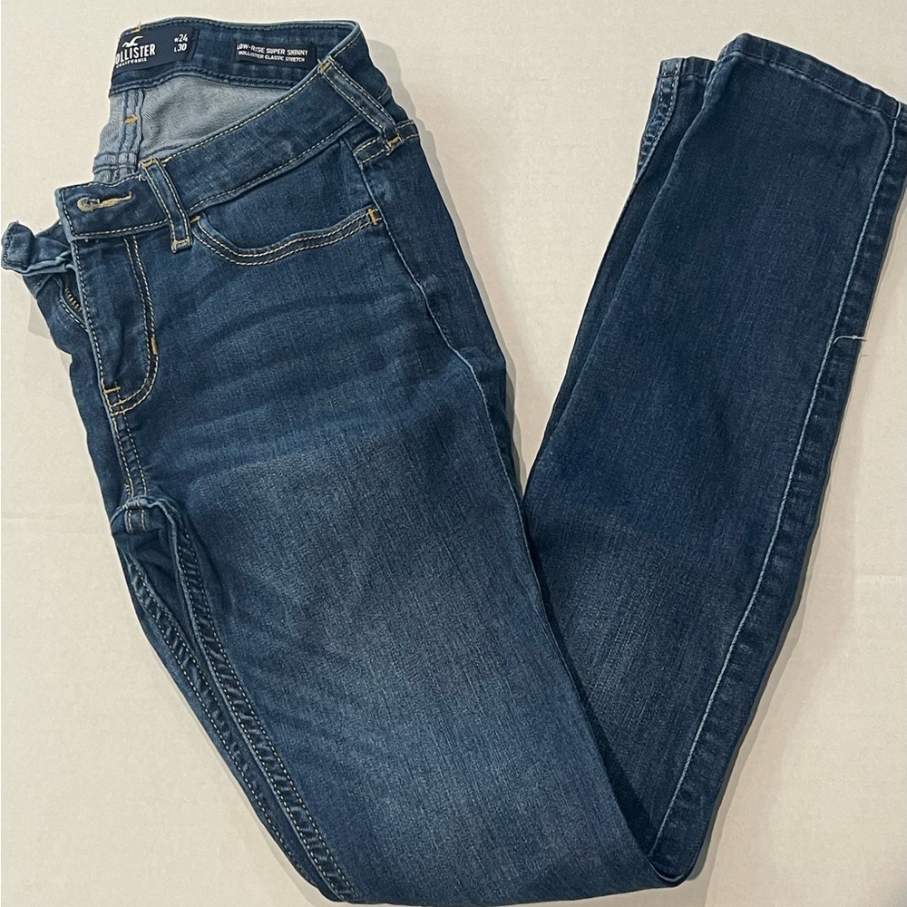 Hollister jeans size 0 regular